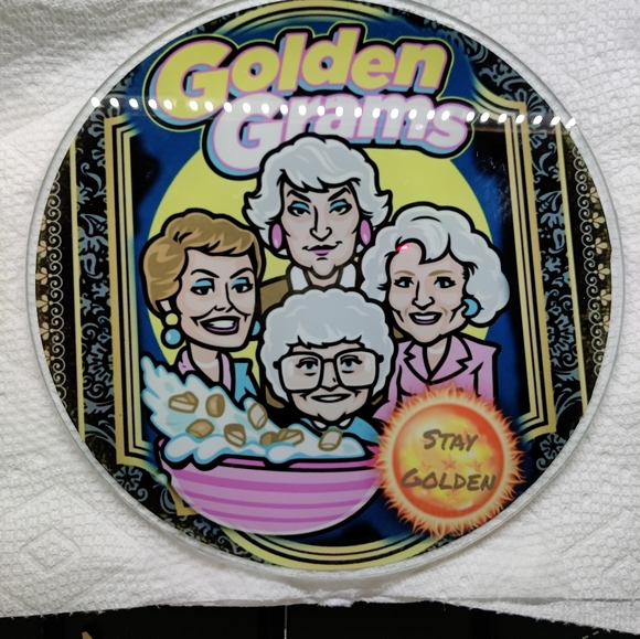 Golden Girls cutting board. - Picture 10 of 10